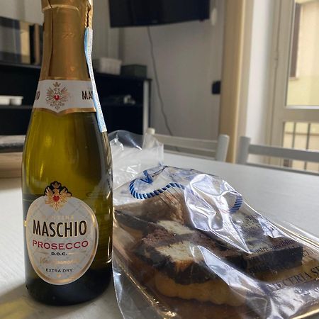 카스텔라마레디스타비아 Amici 빌라 외부 사진